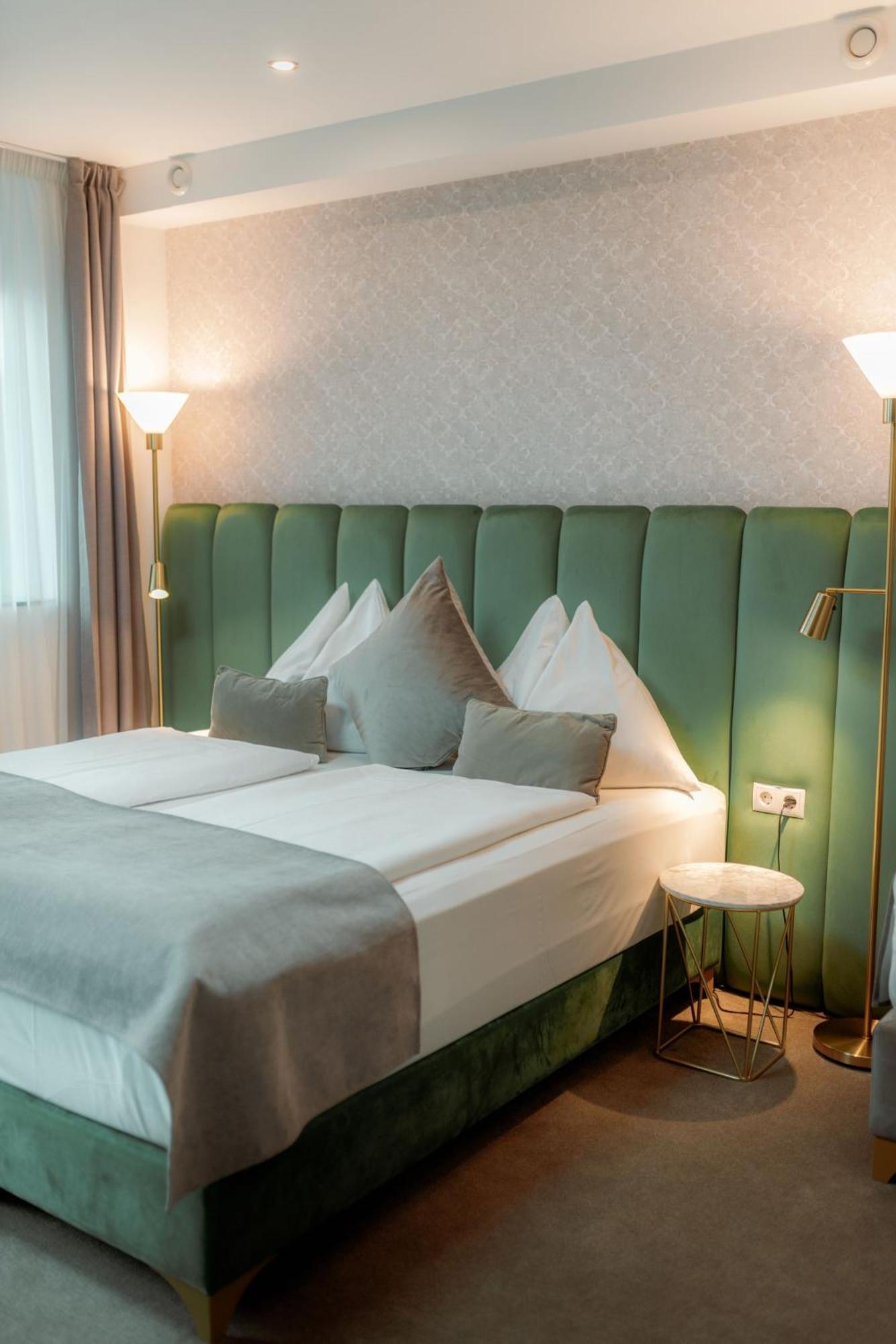 Ned Hotel Graz Exterior photo